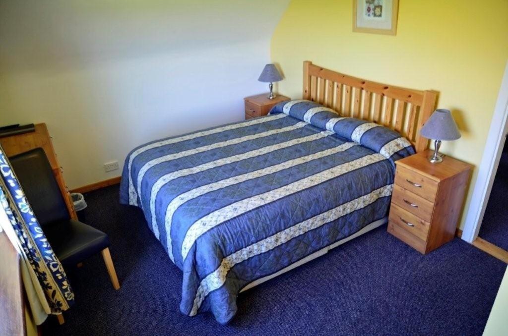 Decourcey'S Hazelbrook Farmhouse B&B Cleggan Oda fotoğraf