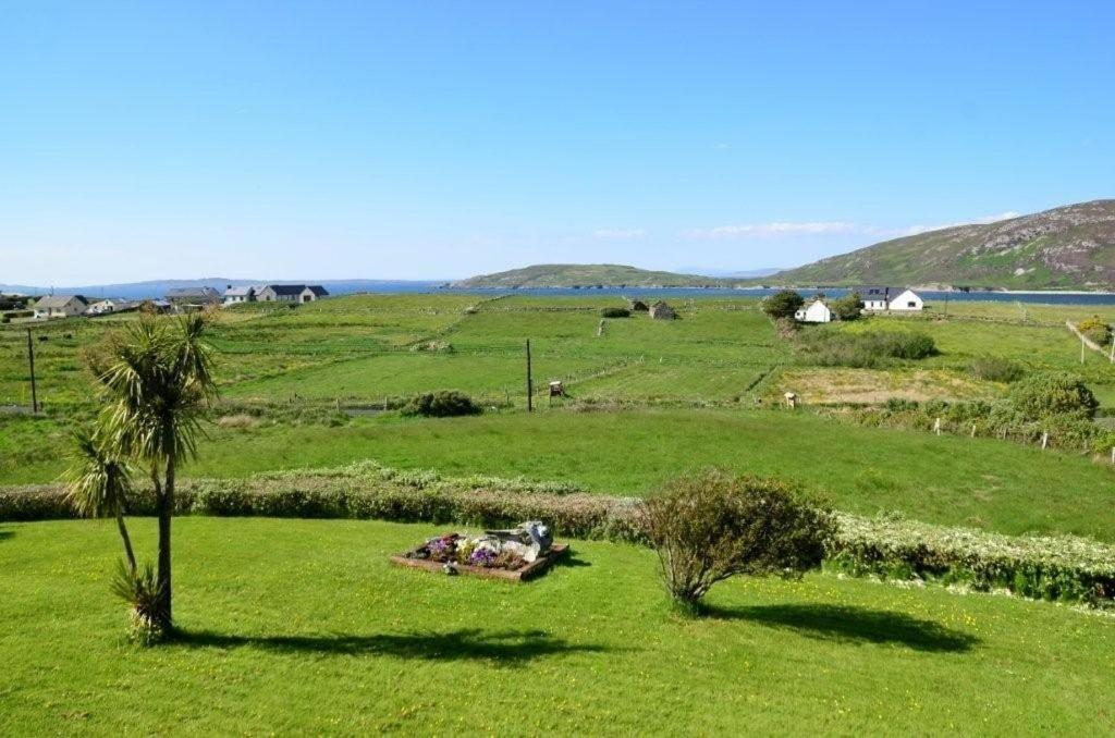 Decourcey'S Hazelbrook Farmhouse B&B Cleggan Dış mekan fotoğraf